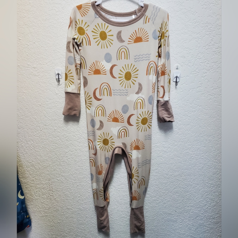 Desert sunrise crescent zippy